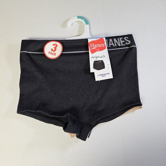 Hanes Black Seamless Boyshorts‎ 3-Pack Small - Picture 1 of 5